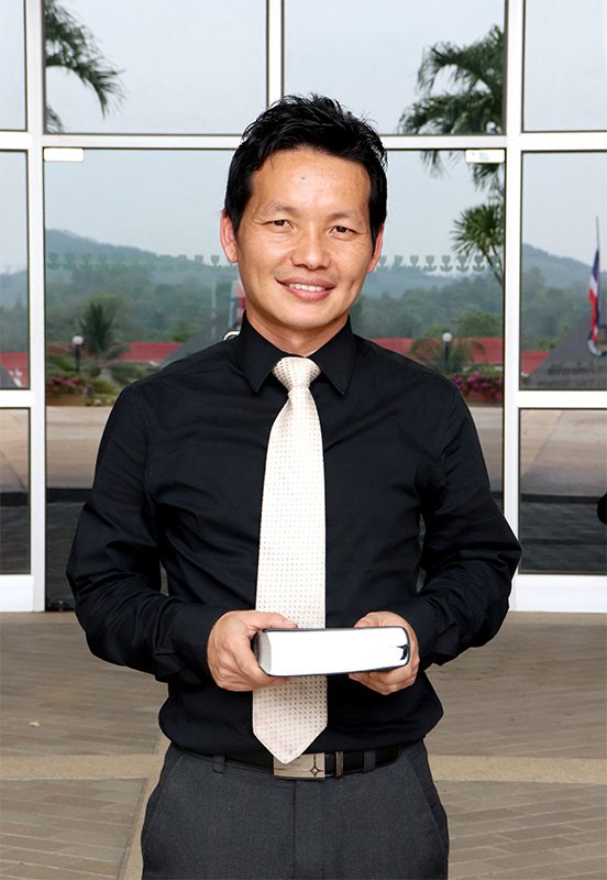 Pr. Apinan Kamthornpitak
