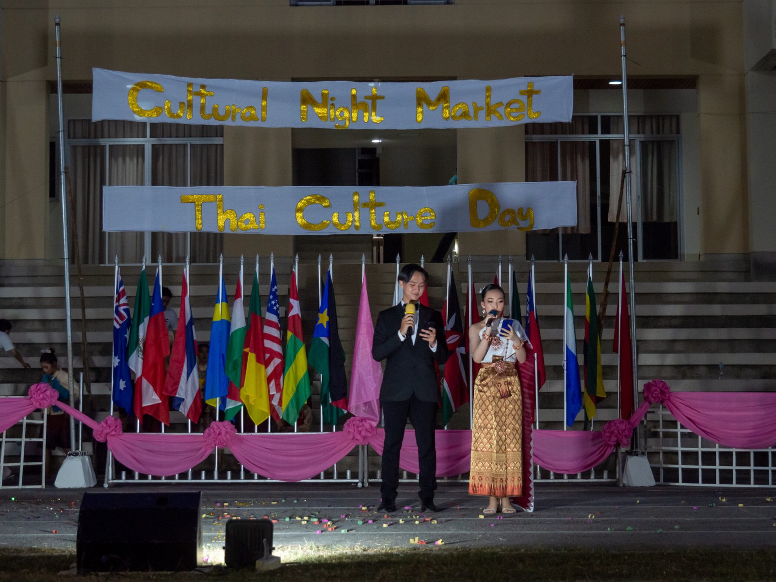 Thai Culture Day emcees