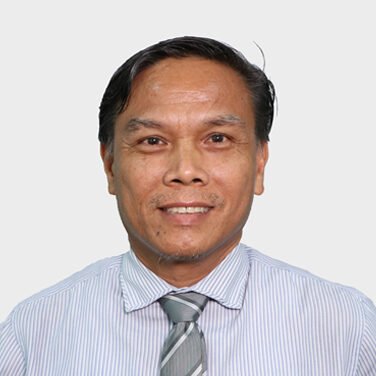 Dr. Alfredo Agustin