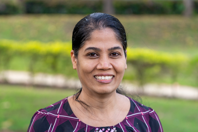 Mrs. Gauri Joy (3)